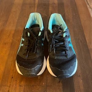 Womens size 7.5 ASICS, black and teal